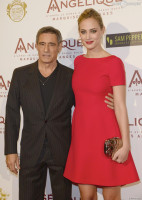 Nora Arnezeder photo #